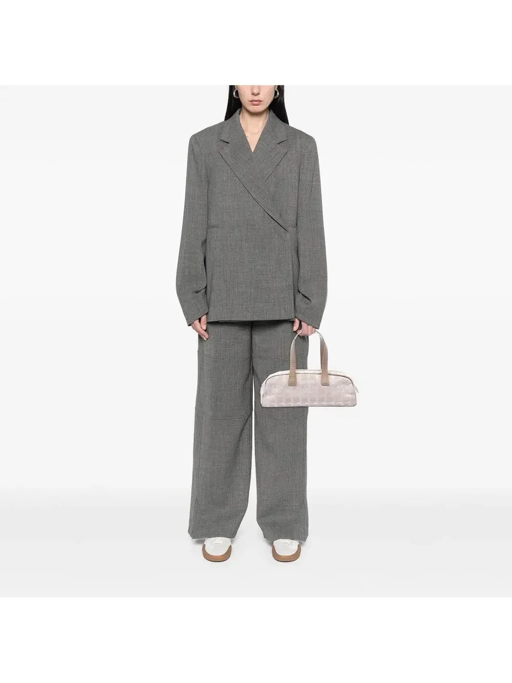 CHANEL discover epitome